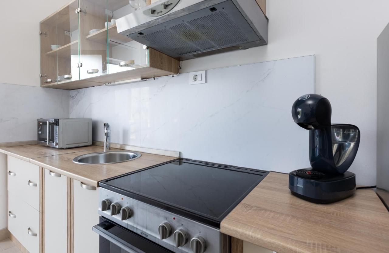 Apartment Ana Solin Exterior photo