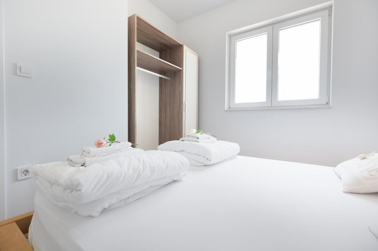 Apartment Ana Solin Exterior photo